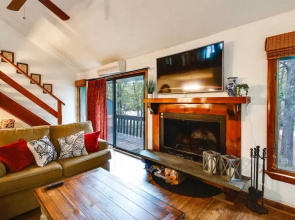North Conway Condo < 3 Mi to Slopes & Echo Lake