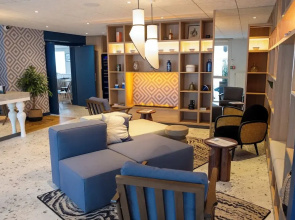 Ty Ys Hotel