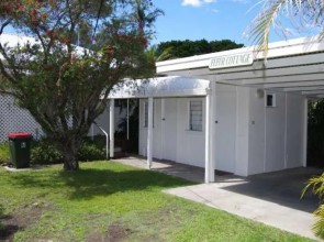 Fleur Cottage, 7 Willow Street