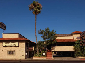 Hotel La Villa de Zaragoza