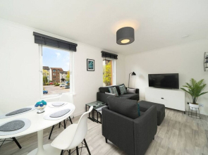 The Doric Apartment 20 off This Summer