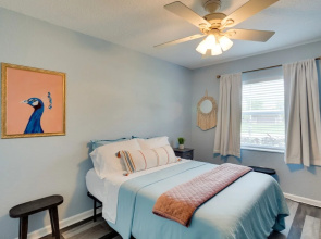 Spacious Wellington Vacation Rental - Private Pool