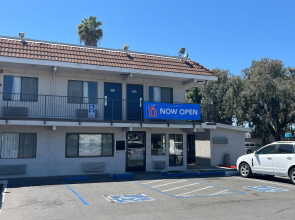 Motel 6 Modesto CA