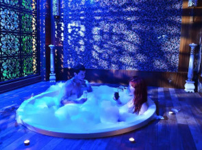 Azura Park Residence