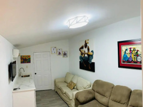 Antonine Apartment Upper Garden District