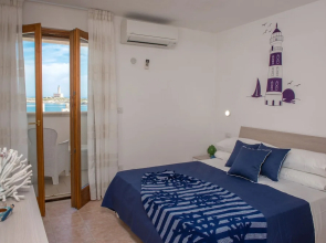 Al Faro Guest House