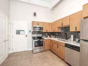 The 333 Suites 302  Stay for 6