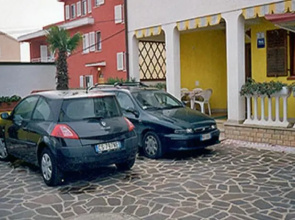 Apartments Oriana