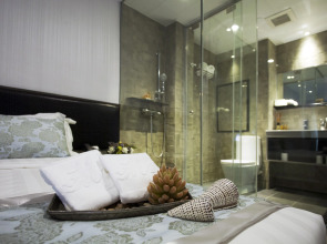 M1 Hotel North Point