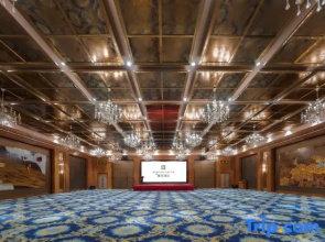 Mingfa Hotel (Nanjing South Railway Station Mingfa Plaza Subway Station Store)