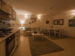 8 Oda Boutique Homes