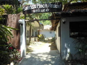 Salidos Place Resort