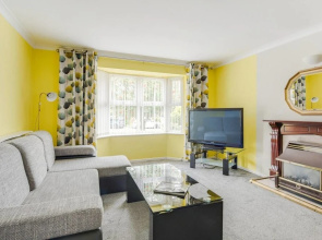 Spacious 3BR Bungalow in Liverpool