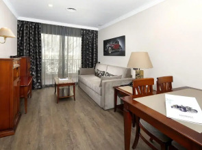 Aparthotel Hispanos 7 Suiza