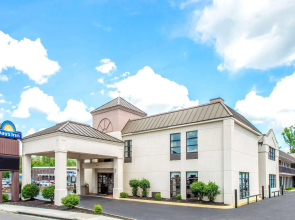 Days Inn by Wyndham Salem