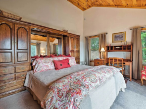 Smoky Mountain Vacation Rental Near Bryson City!