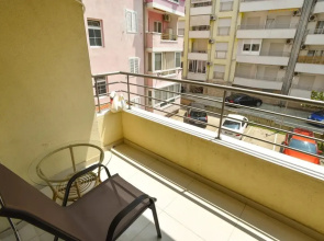 Flat w Balcony 5 min to Beach Near Budva Old Town