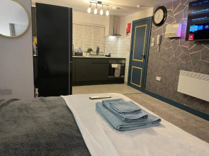 Lovely studio apartment located in Birmingham