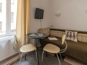 St. Petersburg Courtyard