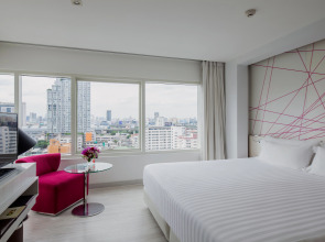 Centara Watergate Pavilion Hotel Bangkok