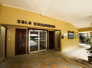 Hotel Punta Leona