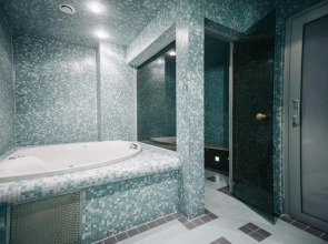 Rixwell Viru Square Hotel