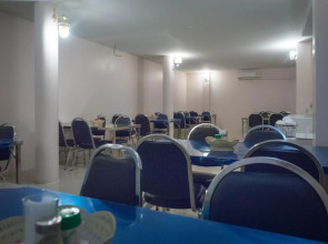 Bird Room Hotel - Pratunam