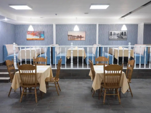 Livehostel on Molodezhniy Bulvar