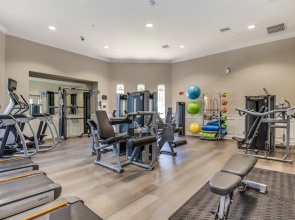 Penthouse w/ Spectacular Lakeview! Near Disney