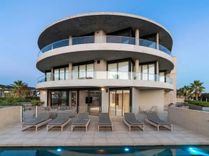 La Perla Marina Penthouse With Private Pool