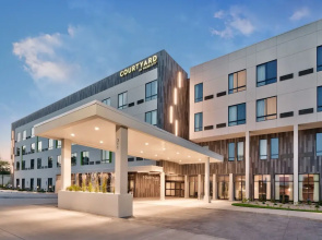 Courtyard by Marriott Ames