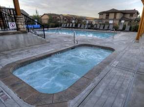 5569 Bear Hollow Hideaway! 3 Bedroom Condo by RedAwning