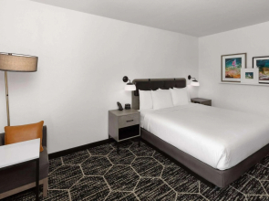 La Quinta Inn & Suites by Wyndham Austin Parmer/Tech Ridge