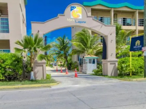 Suite A302 Mara Laguna
