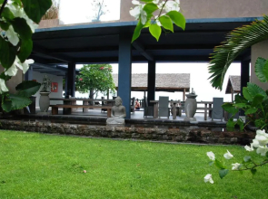 Cafe Alberto B and B