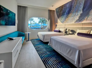 Universal's Terra Luna Resort