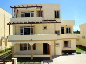 Halgan Villas Palace