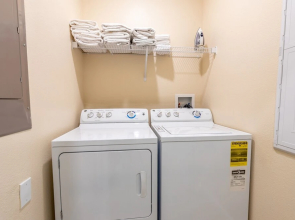 3193sl 5 Bedroom Townhouse