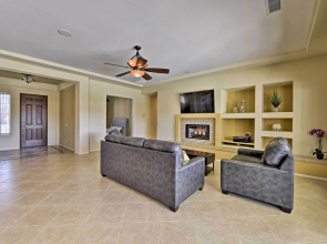 Spacious Palm Desert Home W/pool & Jacuzzi by Golf