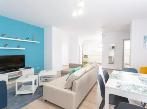 Sunny Olimp 3 ROOMS large apartment- by the sea