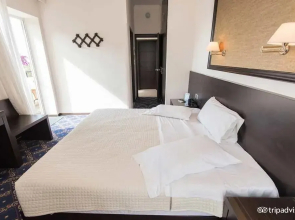 Monte Vardia Hotel