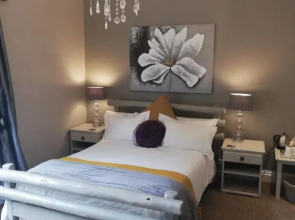 Leeuwenhof Guesthouse