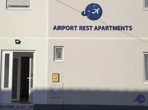 Airport Rest Apartments