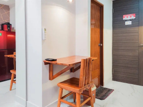 Comfort Stay And Homey Studio Amazana Serpong Apartment