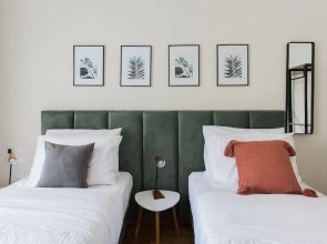 UPSTREET Charming & Comfy 2BD Apt-Acropolis
