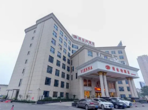 Vienna Hotel (Xiangyang Zuanshi Avenue)