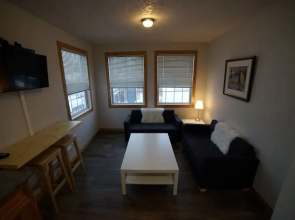 Yellowknife B&B