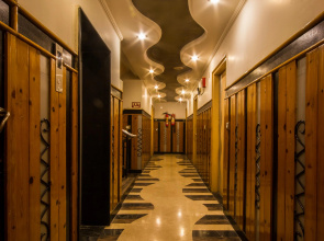 The Sun Court  Yatri