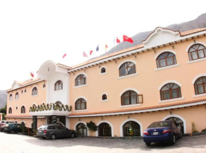 Lunahuana River Resort Hotel