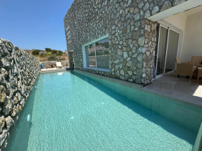 Delfinia Resort